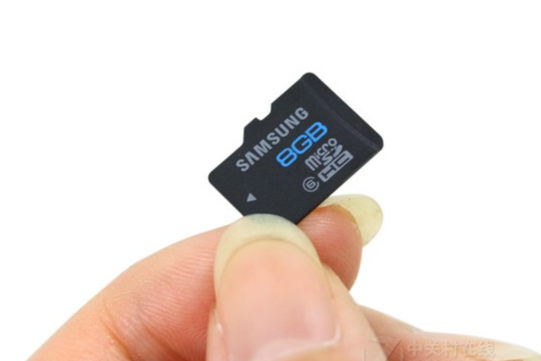 32GB SD 卡能存多少張照片？答案比你想的更彈性！