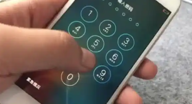 密碼都交給瀏覽器就夠了嗎？2026 密碼管理員挑選重點一次看懂